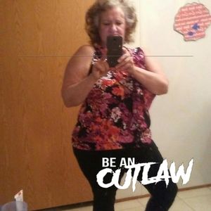 Meet your Posher, Robin